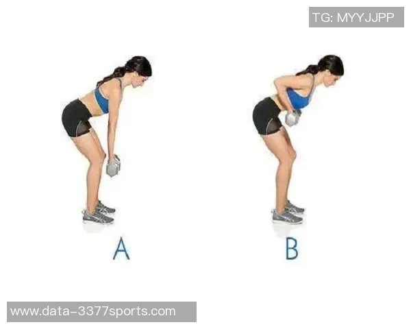 单臂哑铃划船的正确姿势与训练技巧助你打造完美背部肌肉线条